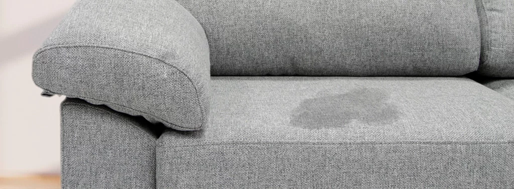 4-sofa-sucio